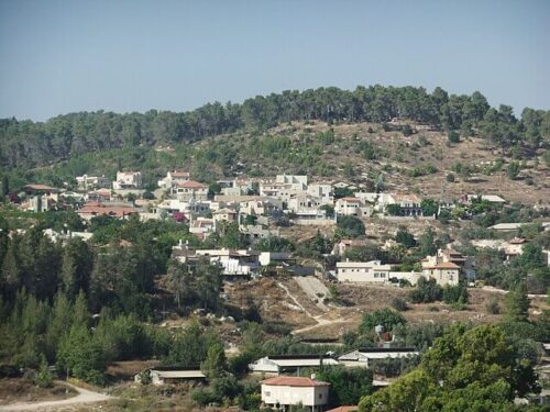 Foto da atual cidade de Estaol