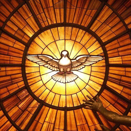Representação do Espírito Santo na Basílica de São Pedro, Cidade do Vaticano