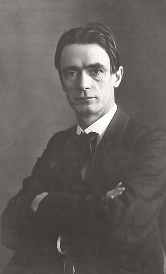 Rudolf Steiner, o criador da antroposofia, em foto de aproximadamente 1905