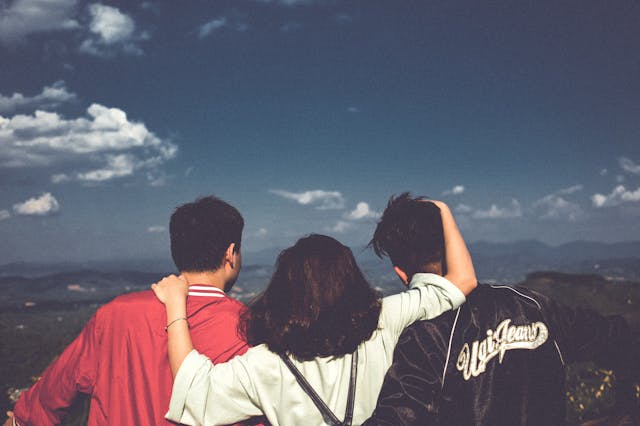 Christian friendship Cultivate friends who bring you closer to God