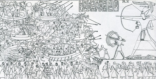 Esta cena famosa da parede norte de Medinet Habu é usada frequentemente para ilustrar a campanha militar egípcia contra os povos do mar naquilo que veio ser conhecido como a Batalha do Delta.